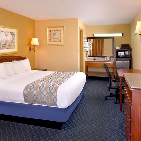 Americas Best Value Inn - Monroeville Exterior photo
